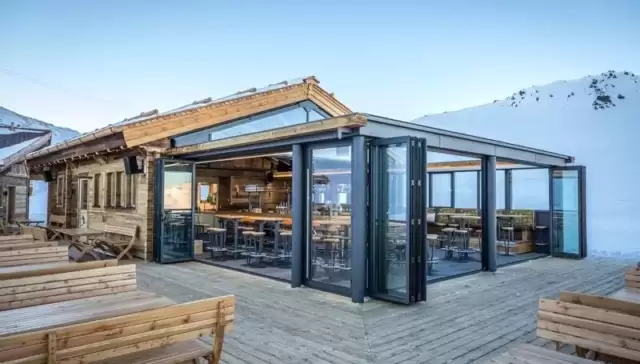 1861bf152b434d37b0d704a68f92564d