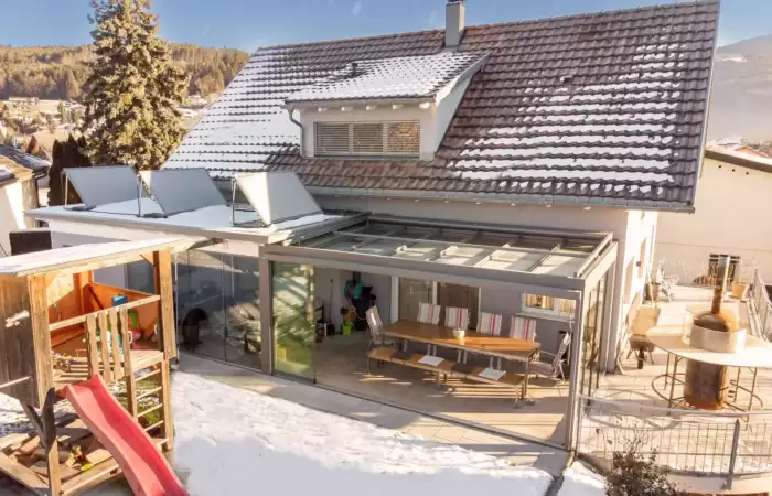 31baf93c763242fd8dbaa6aac048721b