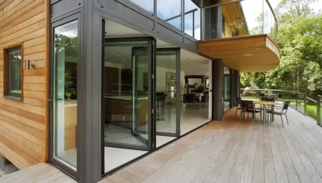 46d1e4df7b3b43389f33d0d4321c4c9d