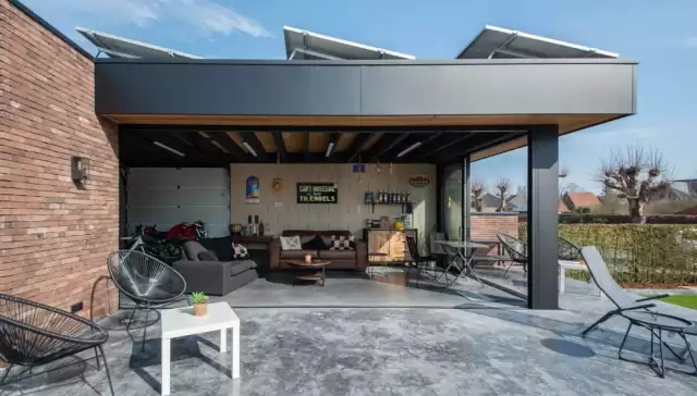 d8f3b1fb8a354a3cbca6ecf651a43d13