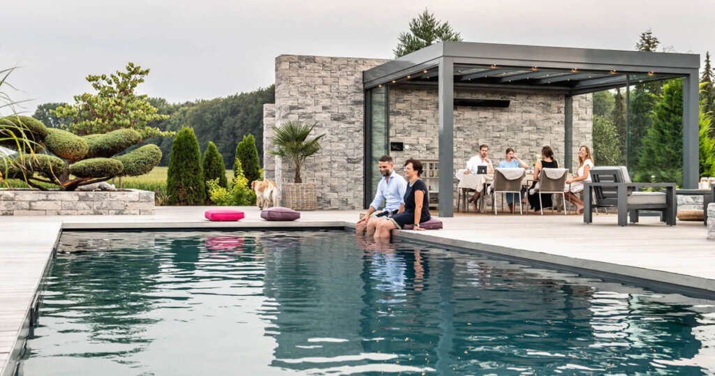CUBO Sunroom and Pool