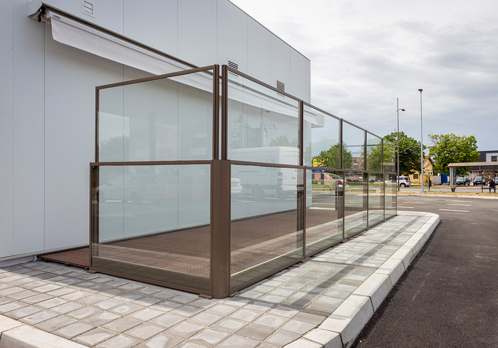 Wind Breaker 1 WindBreaker 12